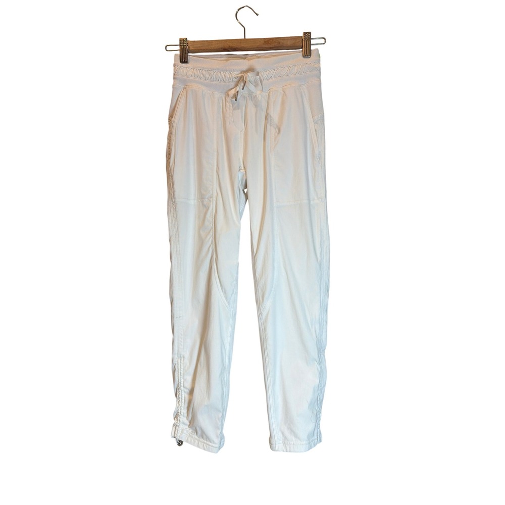 Lululemon White Dance Studio Jogger Pants Size 0 Lightweight Tapered Cinch Hem